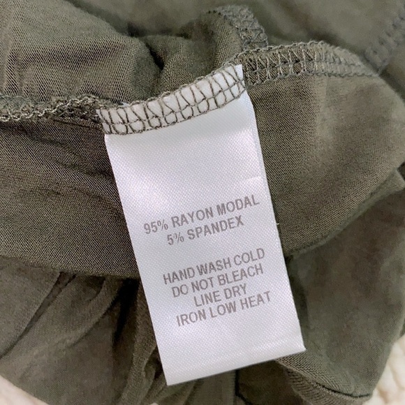 Lulus small olive green top - Picture 7 of 7